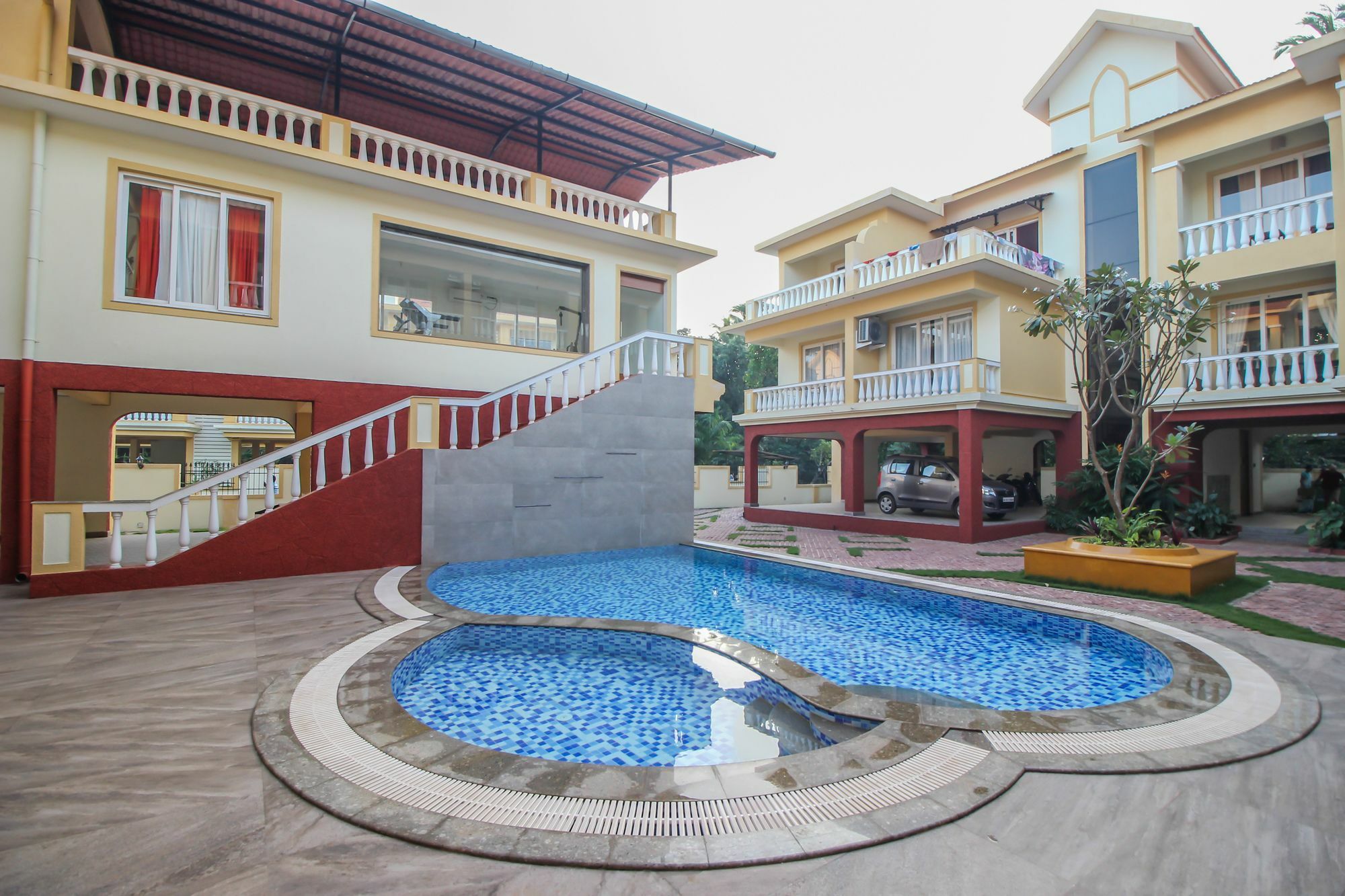 Oyo 10801 Home Pool View 2Bhk Siolim Dış mekan fotoğraf
